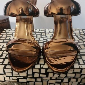 Elegant Gold Women's Heels